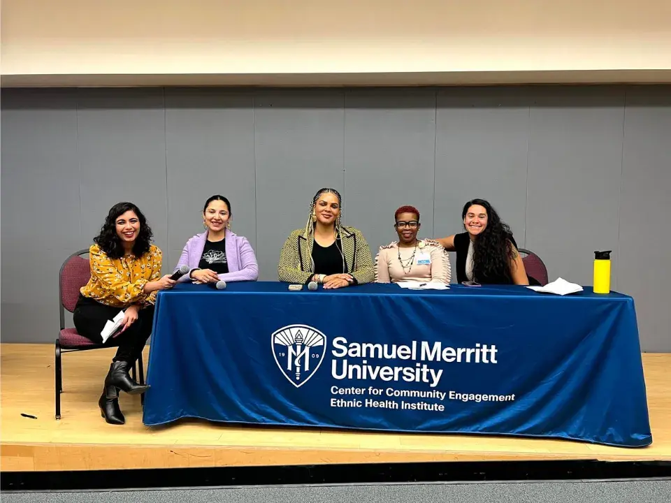 Panel of professionals discussing best practices